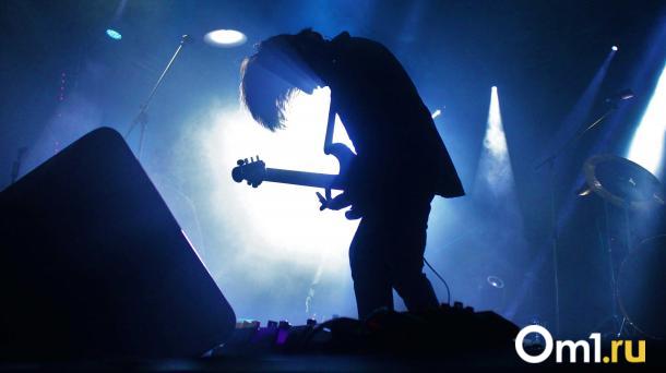 Новосибирск зовет: окунитесь в вихрь музыки и света этих выходных