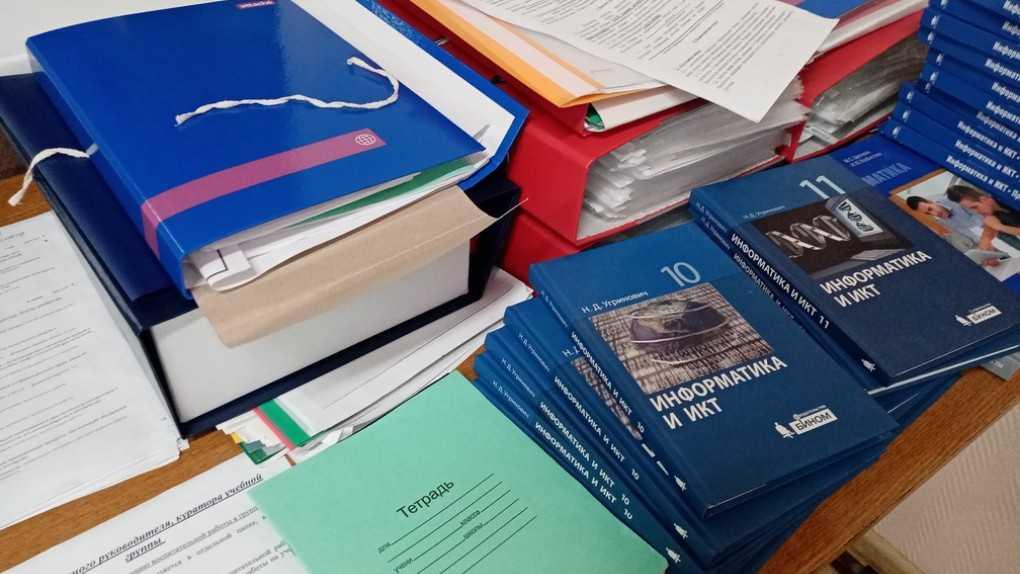 «Нейросети не отменяют учителя»: как ИИ меняет подготовку школьников к ЕГЭ