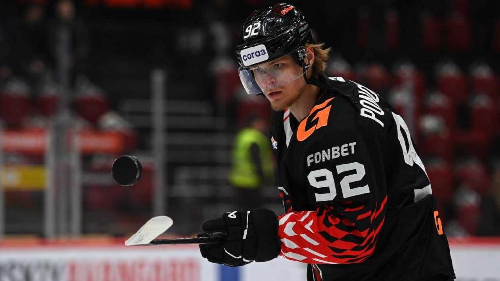 Игрок «Авангарда» устроил зрелищную драку после финальной сирены в матче со «Спартаком»