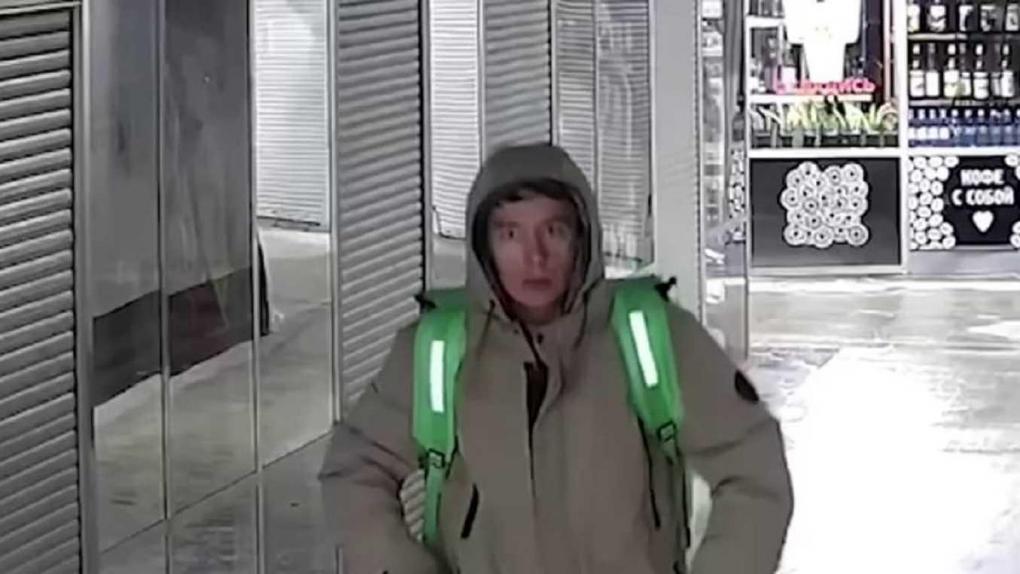 «Надо заниматься воспитанием»: глава Союза отцов Новосибирска прокомментировал нападение курьера на пенсионерку