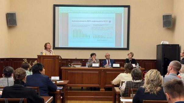 Власти Новосибирска подвели итоги борьбы с ВИЧ и туберкулёзом