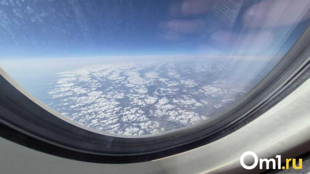 Омичи столкнулись с массовыми задержками рейсов