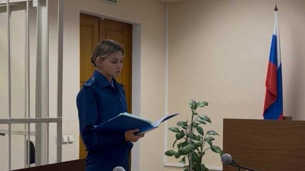 Девять омичей предстанут перед судом по делу о сети притонов под видом массажных салонов