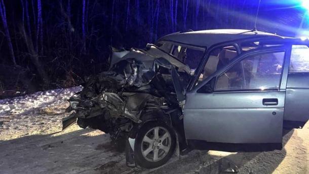 Серьёзное ДТП произошло на трассе в Омской области: есть пострадавшие