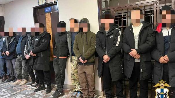 В Новосибирске прошёл масштабный рейд по проверке мигрантов