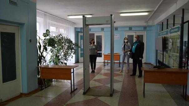 Общественники высказались о защите новосибирских детей после трагедии в одинцовской школе