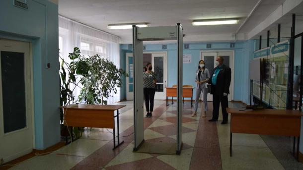 Общественники высказались о защите новосибирских детей после трагедии в одинцовской школе