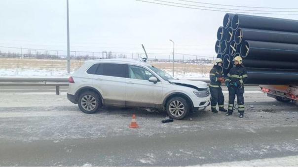 Бампер всмятку: в аварии под Омском пострадала трёхлетняя девочка