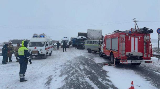 В страшной аварии под Омском травмы получили двое детей
