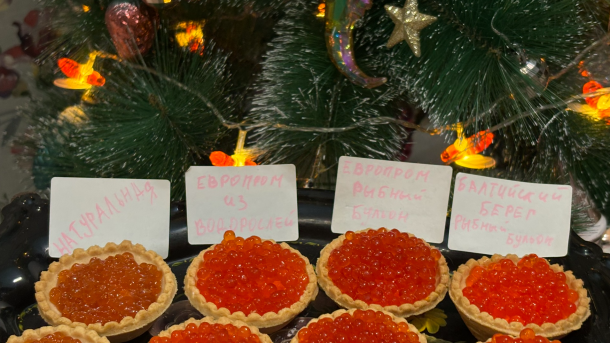 Еда или декор? Как выбрать икру к Новому году — тест от редакции Om1 Новосибирск