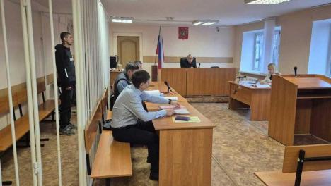 Мужчине, напавшему с ножом на омича в центре города, грозит до четырёх лет тюрьмы