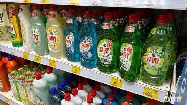 В Омске начали закрываться популярные магазины косметики и бытовых товаров