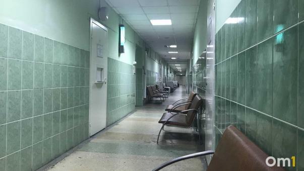 Больница в Новосибирской области выплатит 100 тысяч за ошибку в лечении ребёнка