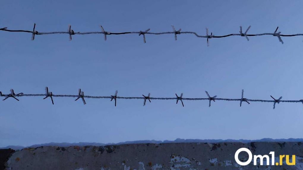 Омские заключённые сошьют спецодежду для омских бригад скорой