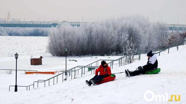 Угарный газ, тюбинги и фейерверки: что угрожает омичам в новогодние праздники?