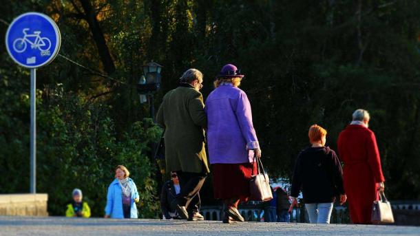В Новосибирском ЗАГСе расписались пенсионеры, которые познакомились в доме престарелых