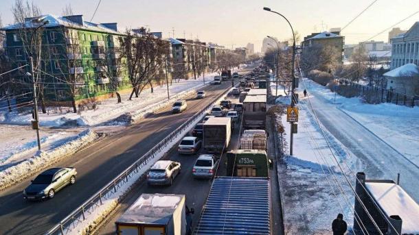 «Я готов жениться»: новосибирец ищет девушку, которая разбила ему лицо