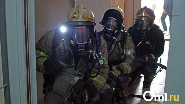 Пожар в недостроенной больнице Новокузнецка: подозревают пироманов