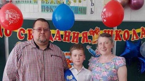 Президент Владимир Путин наградил семью из Омска с шестью детьми