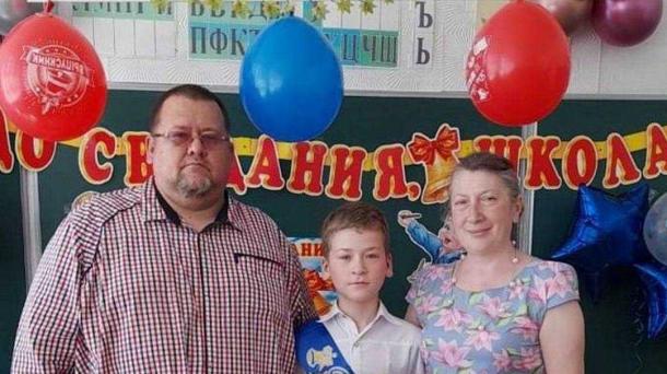 Президент Владимир Путин наградил семью из Омска с шестью детьми