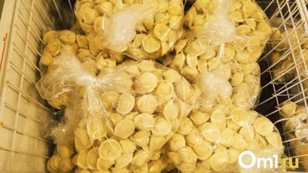 Вызывают страшное заболевание: в омских пельменях нашли опасные бактерии