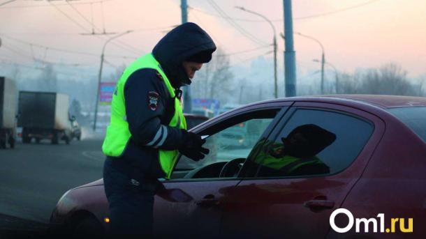 Омичку силой вытащили из машины после отказа пройти алкотестер