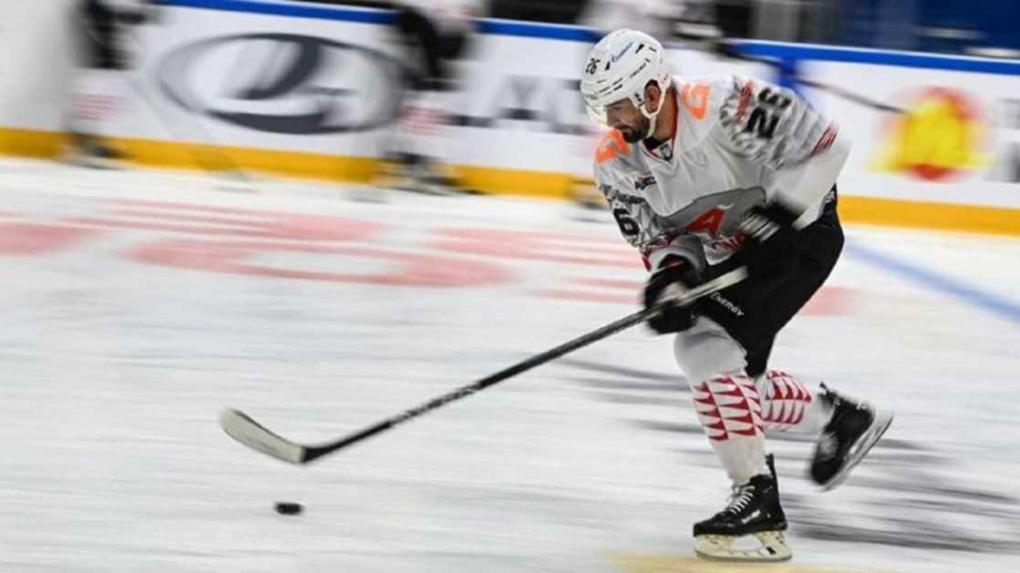 Нападающего Салавата Юлаева оштрафовали после матча с Авангардом