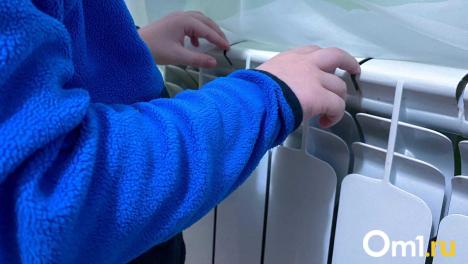 Омичи в посёлке в аномальный мороз ночью остались без света и отопления