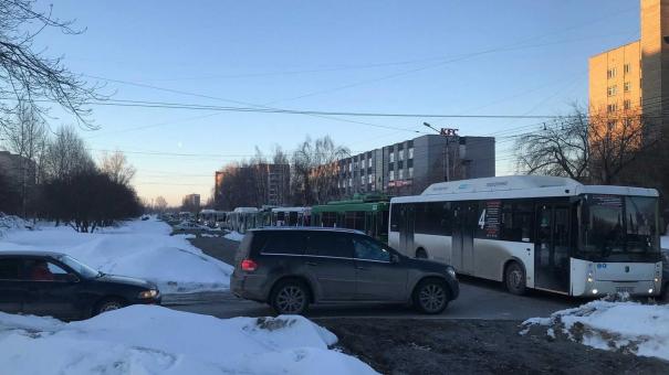 Новосибирский автовокзал отменил два междугородных рейса из-за морозов