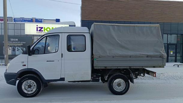 Пьяные омичи угнали катафалк и катались на нём по селу