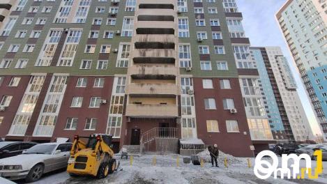 В Омске после пожара в «Кузьминках» скончалась женщина с ожогами 85% тела
