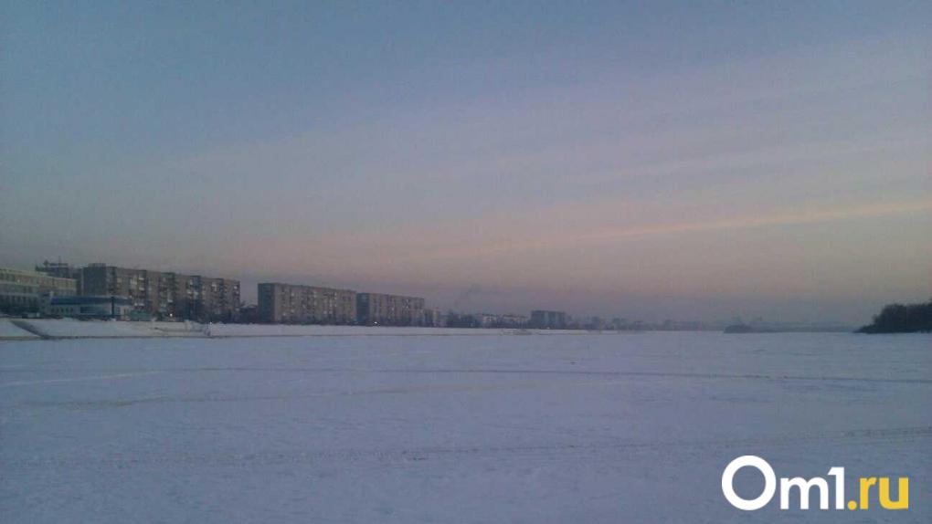 Омичи, выходящие на лёд, могут лишиться тысячи рублей и жизни