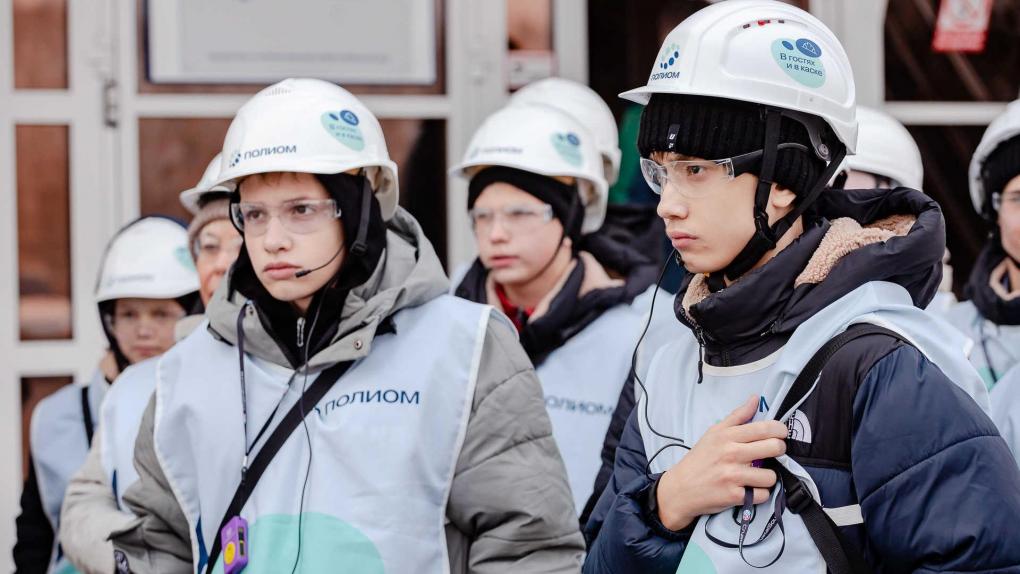 Химия добра: воспитанникам Дома детства на Кордной показали работу современного завода