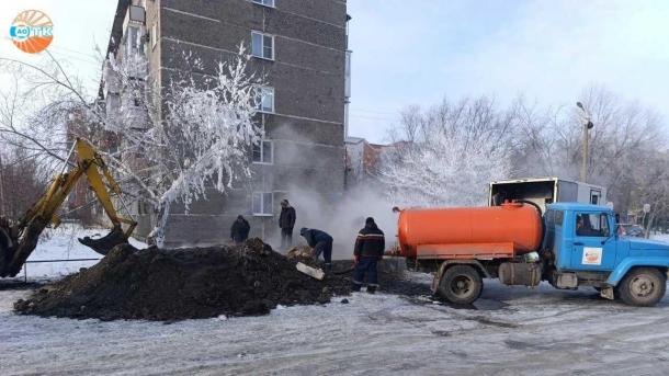 Стало известно, где чинят омские теплосети прямо сейчас