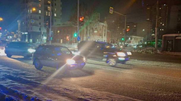 12-летнюю школьницу сбили на пешеходном переходе в Новосибирске