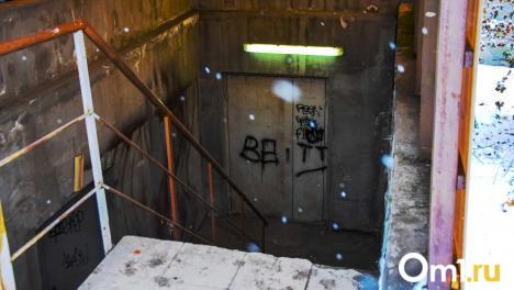 Горячая вода топит погреба омичей на Московке