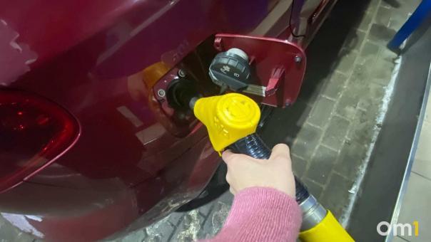 В Алтайском крае в декабре снизились цены на бензин и подержанные иномарки