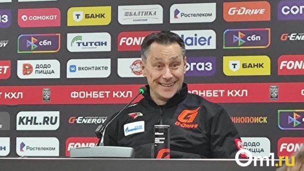 Главный тренер омского «Авангарда» пропустит матч с «Автомобилистом». Почему?