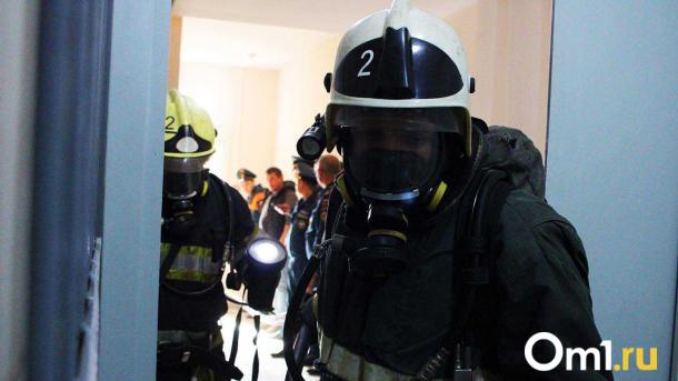 Девять человек спасли при пожаре в жилом доме в Новокузнецке