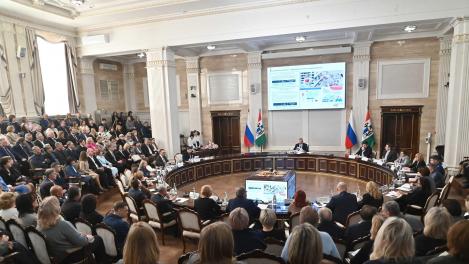 В Новосибирской области губернатор обозначил приоритеты развития здравоохранения