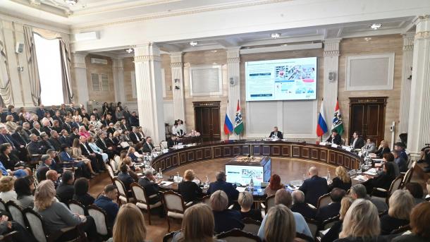 В Новосибирской области губернатор обозначил приоритеты развития здравоохранения