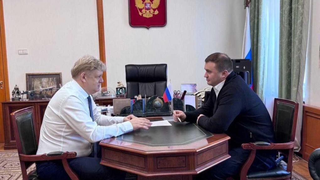 Виталий Хоценко и Анатолий Серышев обсудили планы развития Омской области