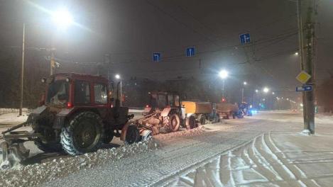 Сергей Шелест рассказал о работе дорожных служб в условиях снегопада