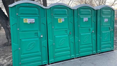 Жителям посёлка Мошково запретили ходить в общественные туалеты из-за проблем с канализацией