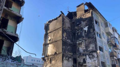 В Новосибирске почтили память жертв взрыва газа на улице Линейной спустя три года после трагедии