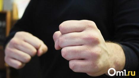 В Кемерове подростки избили соседей после замечания о шуме