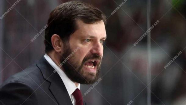 Возвращение тренера «Авангарда» Свитова после травмы откладывается