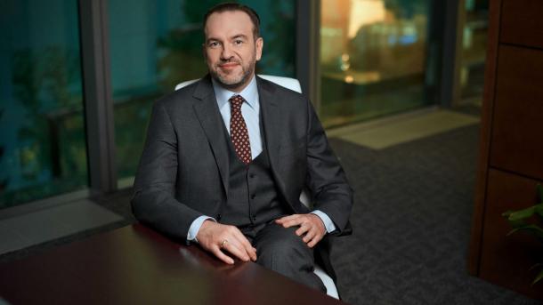 Число получателей пенсий на банковские карты растет