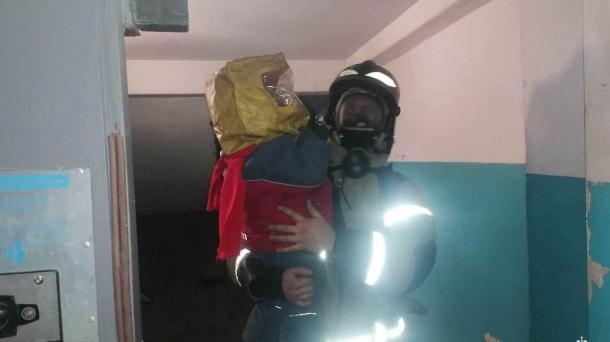 Ещё в одной многоэтажке в Омске случился пожар