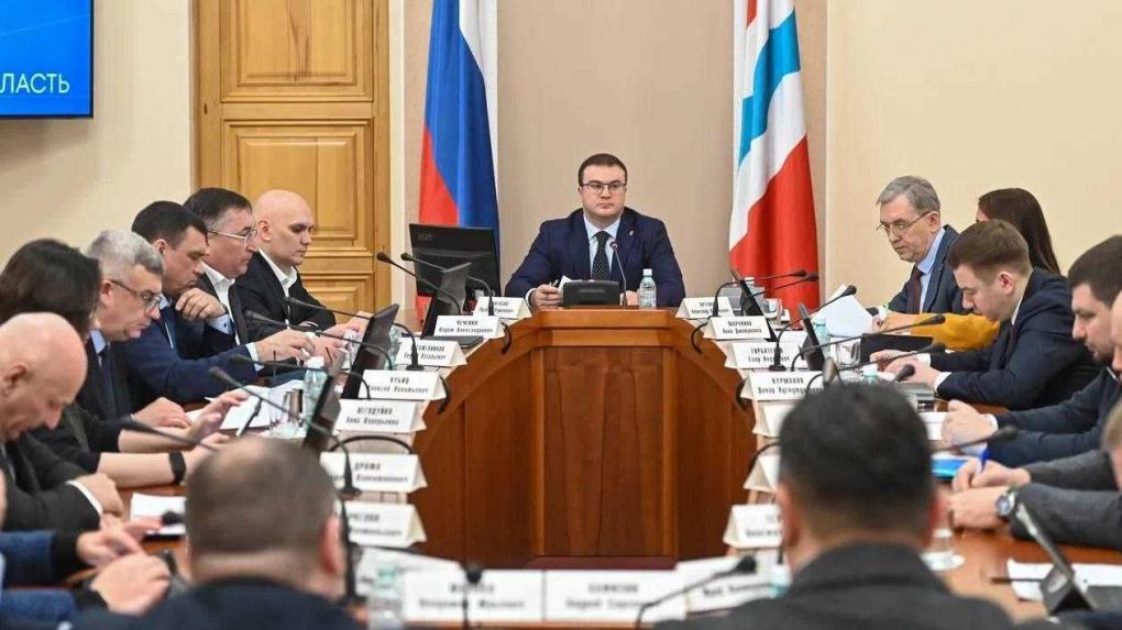 Виталий Хоценко призвал к эффективному использованию новой дорожной техники в Омске